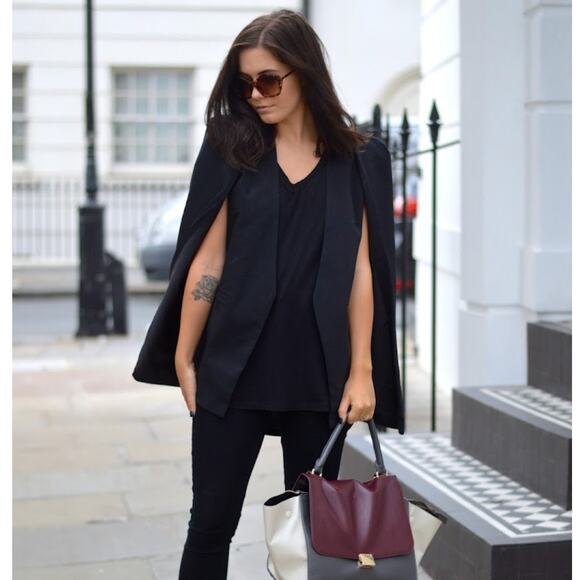 LAVISH ALICE Collarless Cape Blazer Open Front Black Sz 22 {3Y37} - Picture 2 of 6